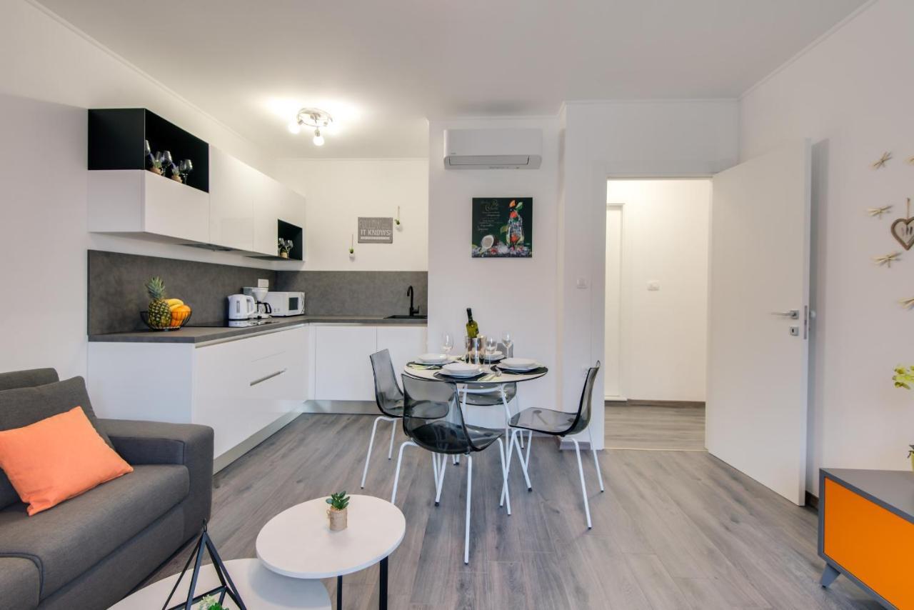 Apartments Sherri Rijeka Zewnętrze zdjęcie