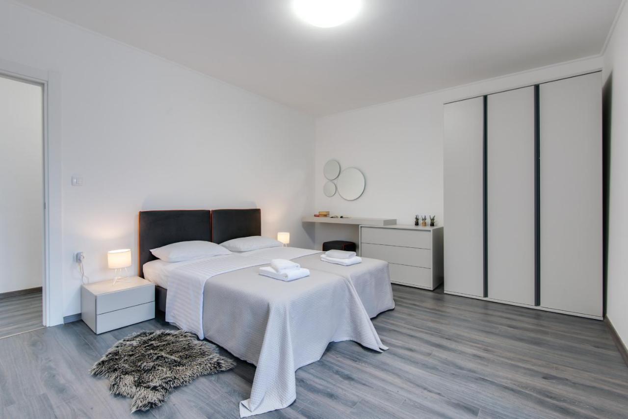 Apartments Sherri Rijeka Zewnętrze zdjęcie